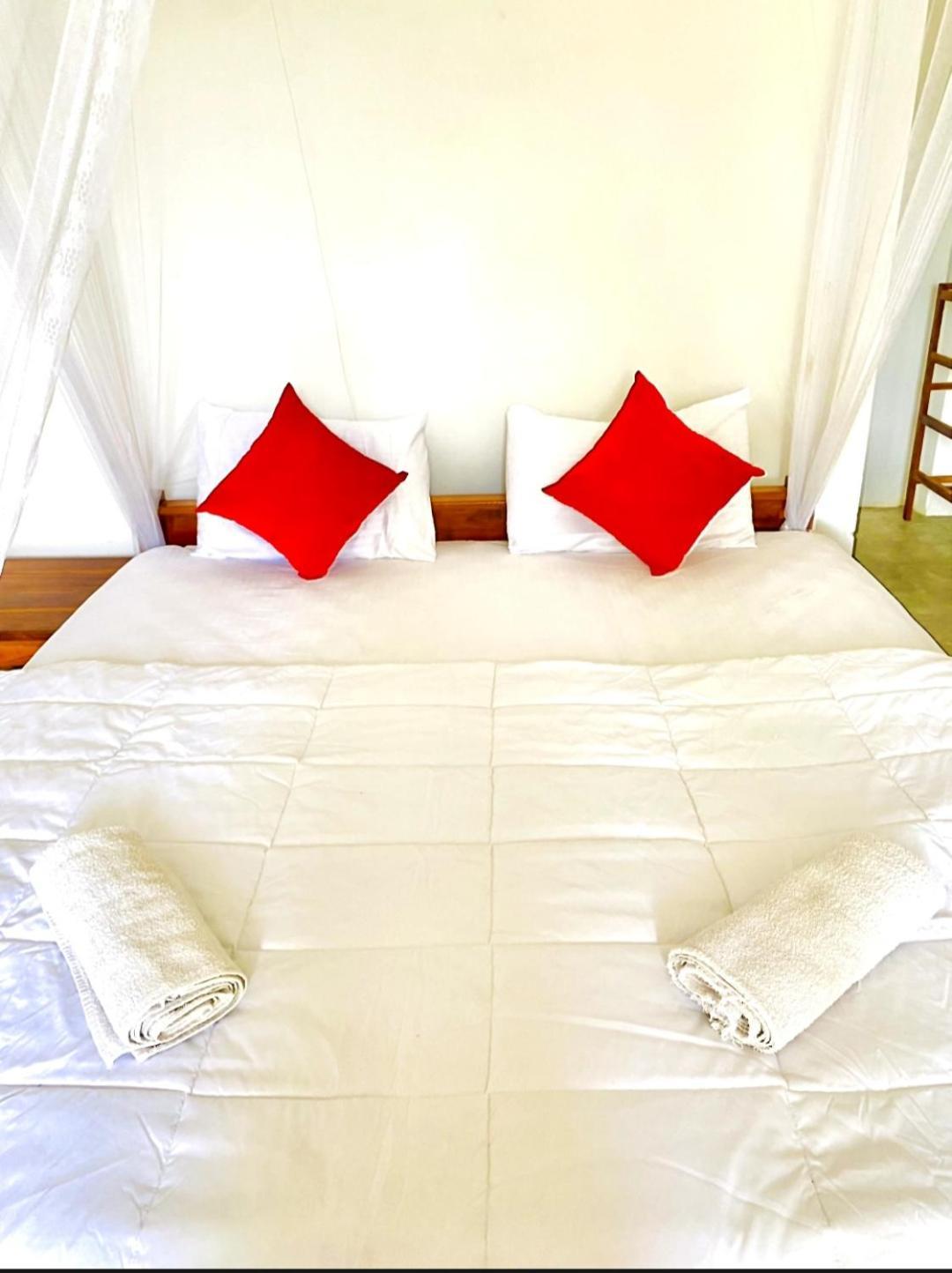 Hotel Blissful Haven Ella Zewnętrze zdjęcie